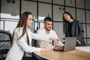 Canadian Innovation Architects: Top 10 Firms Reshaping Business Landscapes [2025]
